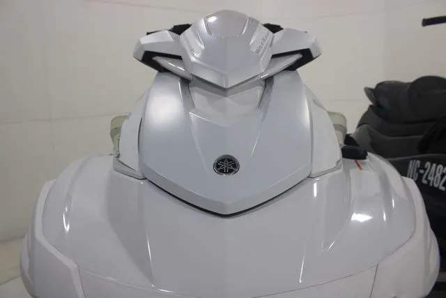 Slide: The Image of Yamaha VX Cruiser HO 2023 - 12