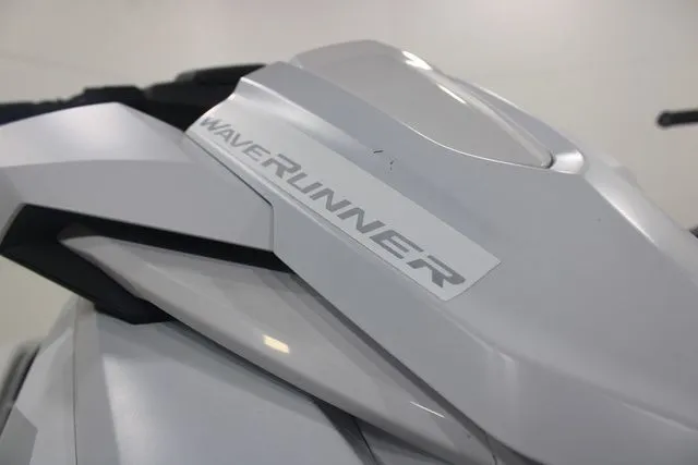 Slide: The Image of Yamaha VX Cruiser HO 2023 - 13