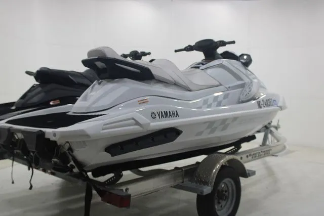 Slide: The Image of Yamaha VX Cruiser HO 2023 - 6