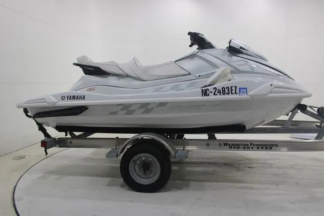 Slide: The Image of Yamaha VX Cruiser HO 2023 - 7