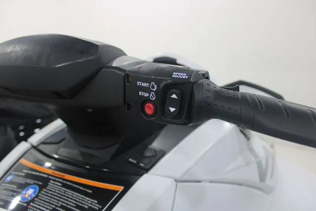 Slide: The Image of Yamaha VX Cruiser HO 2023 - 9