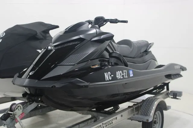 Slide: The Image of Yamaha GP1800R HO 2023 - 3