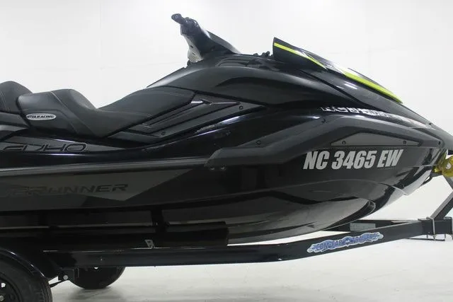Slide: The Image of Yamaha FX Cruiser SVHO 2021 - 9