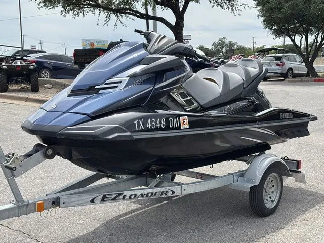 Slide: The Image of Yamaha FX HO 2016 - 4
