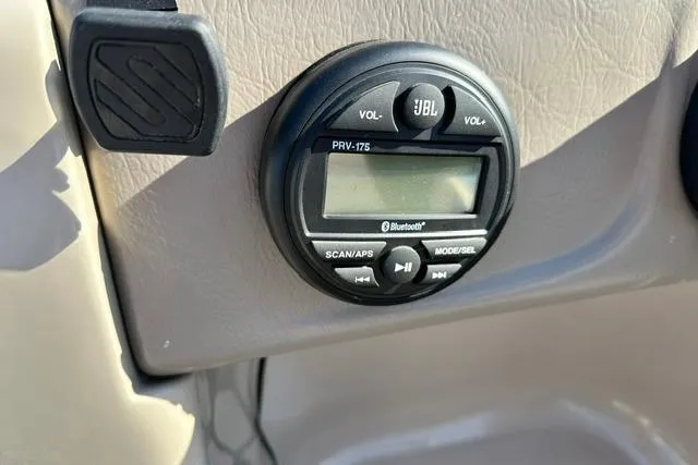 Slide: The Image of JBL Bluetooth stereo system in 2014 Veranda Relax V2275RC boat dashboard. - 14