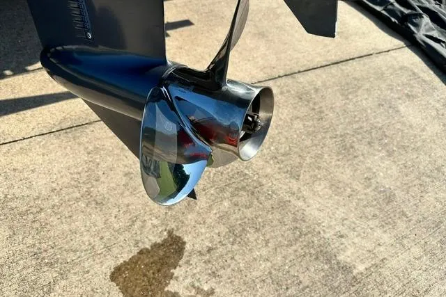 Slide: The Image of Close-up of a 2014 Veranda Relax V2275RC boat propeller on concrete surface. - 8