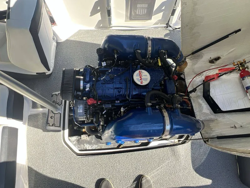 Slide: The Image of MasterCraft ProStar 2023 - 17