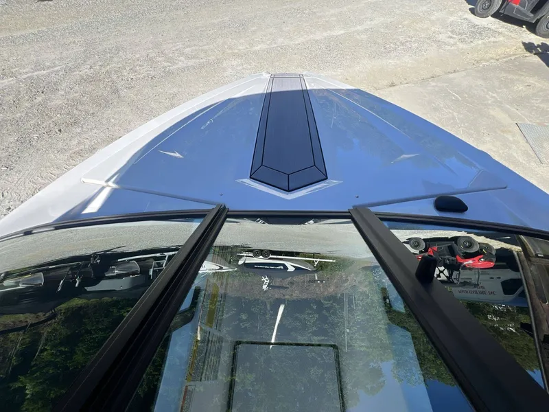 Slide: The Image of MasterCraft ProStar 2023 - 21