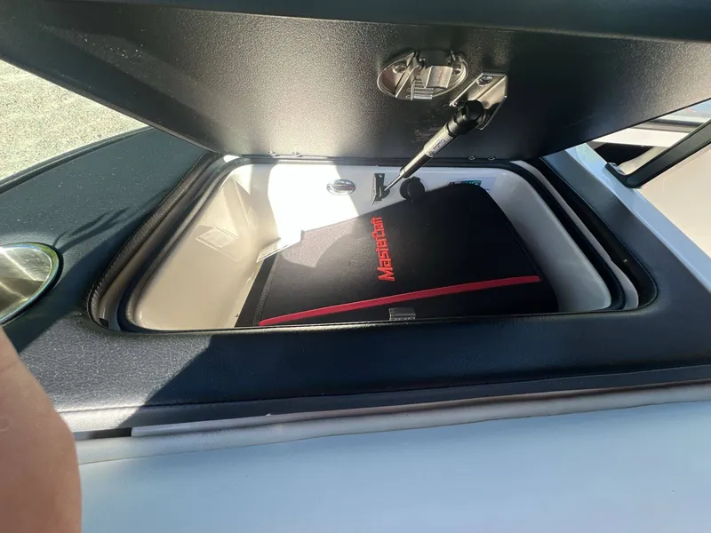 Slide: The Image of MasterCraft ProStar 2023 - 9