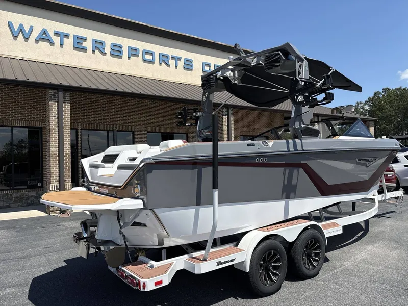 Slide: The Image of Nautique Super Air Nautique S23 2026 - 20