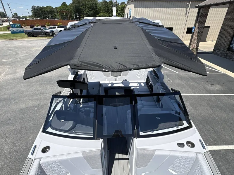 Slide: The Image of Nautique Super Air Nautique GS20 2026 - 19