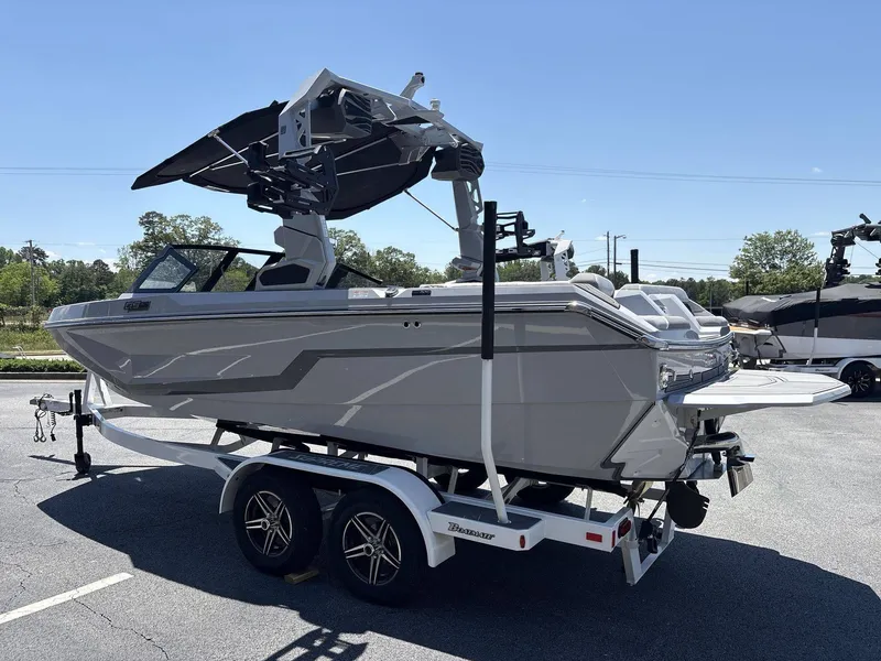 Slide: The Image of Nautique Super Air Nautique GS20 2026 - 9