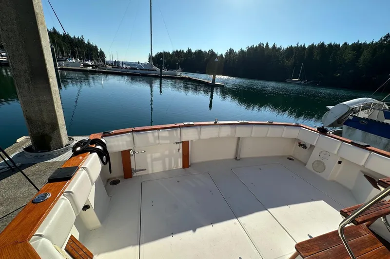 Slide: The Image of Fantail cockpit area. - 22