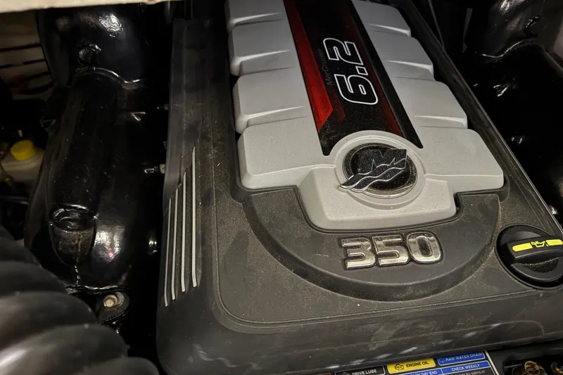 Slide: The Image of Engine of a 2018 Sea Ray SDX 270 boat, featuring a 6.2L 350 horsepower motor. - 17