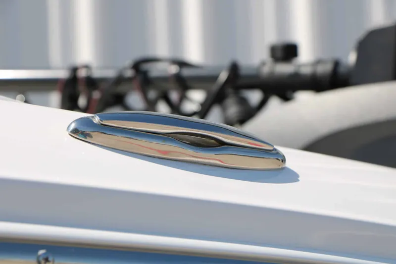 Slide: The Image of Chaparral 21 SSi Ski/Fish 2025 - 20