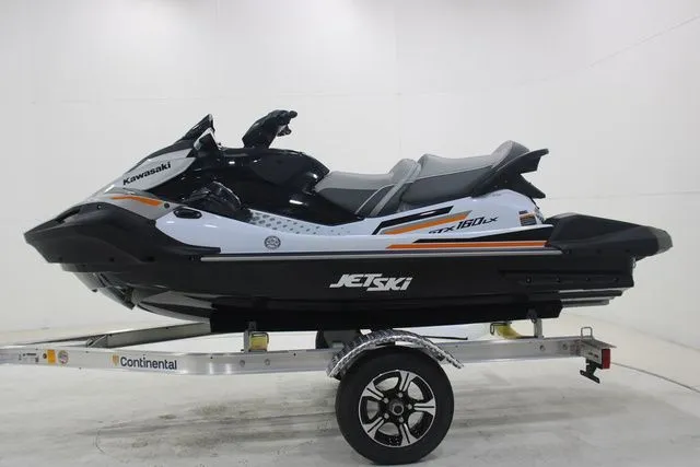 Slide: The Image of Kawasaki Jet Ski Ultra 160 2026 - 4