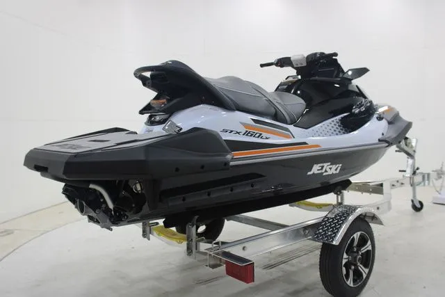 Slide: The Image of Kawasaki Jet Ski Ultra 160 2026 - 7