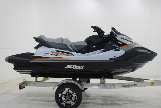 Slide: The Image of Kawasaki Jet Ski Ultra 160 2026 - 8