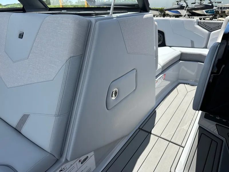 Slide: The Image of Nautique Super Air Nautique GS22 2026 - 26
