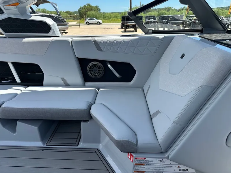 Slide: The Image of Nautique Super Air Nautique GS22 2026 - 27