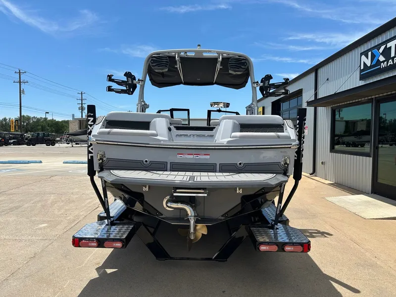 Slide: The Image of Nautique Super Air Nautique GS22 2026 - 4