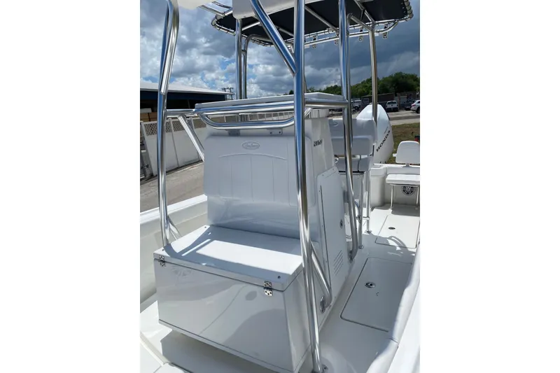Slide: The Image of 2026 Pair Customs 21 Center Console MV boat with sleek design and stainless steel features. - 8