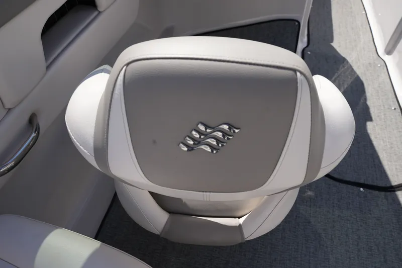 Slide: The Image of Seat of a 2019 Four Winns H230 boat, gray and white design. - 23
