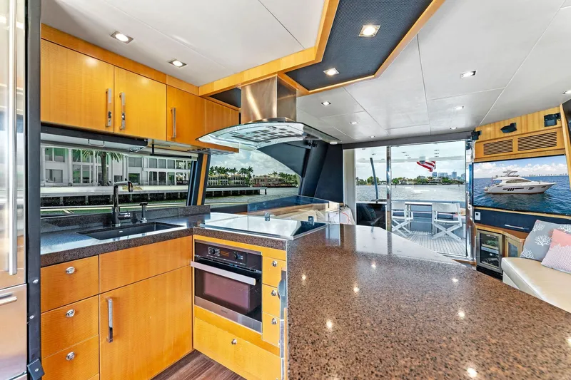 Slide: The Image of Lazzara Yachts 64 2014 - 62