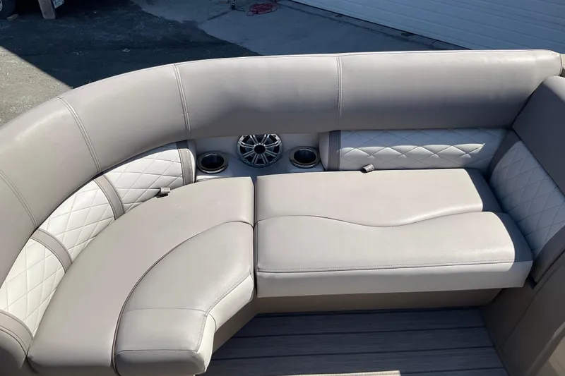 Slide: The Image of Luxurious seating on 2019 Bennington SX 20 SSRX pontoon boat with quilted upholstery. - 13
