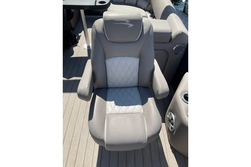 Slide: The Image of Luxurious seating on 2019 Bennington SX 20 SSRX pontoon boat, featuring elegant design and comfort. - 29