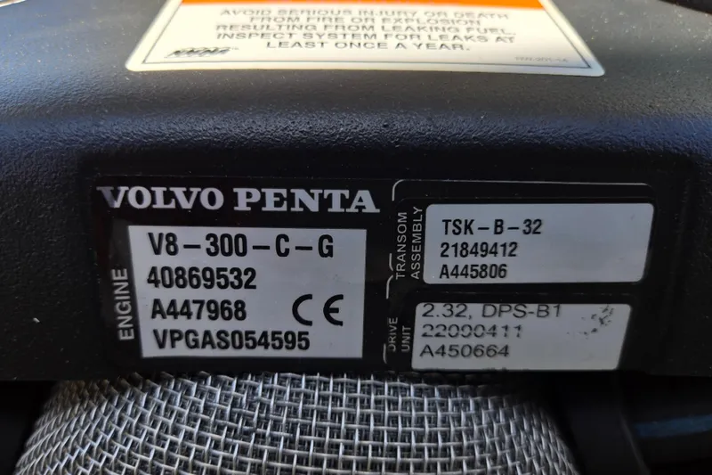 Slide: The Image of Volvo Penta engine label on a 2016 Cobalt R3 boat, displaying model and serial numbers. - 44