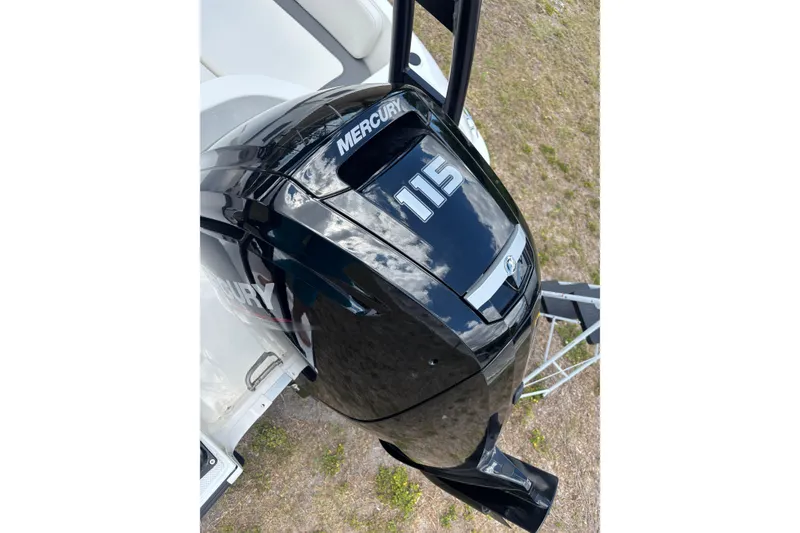 Slide: The Image of Mercury 115 outboard motor on 2026 Bayliner Element E18 boat, viewed from above. - 13