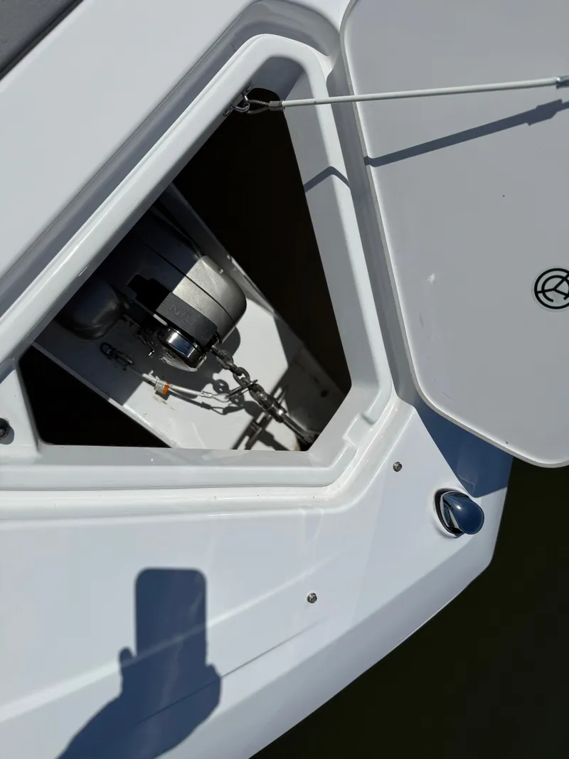 Slide: The Image of Cruisers 38 GLS 2021 - 106