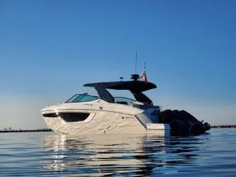 Slide: The Image of Cruisers 38 GLS 2021 - 120