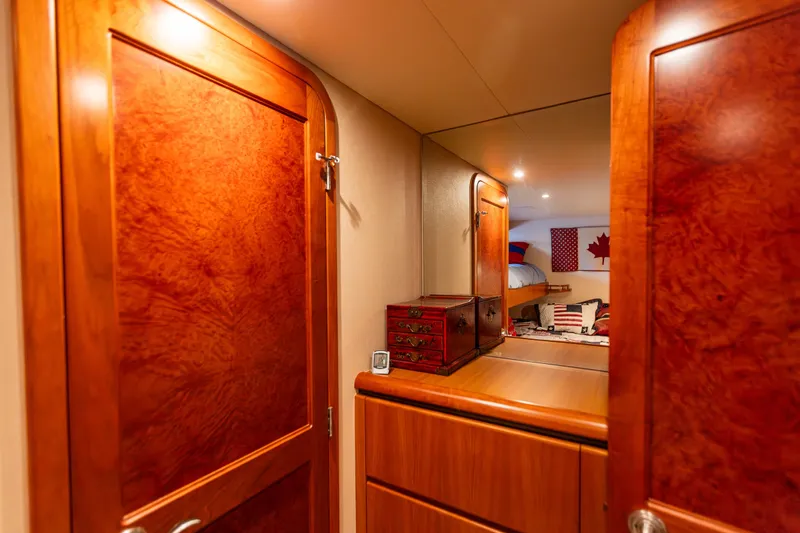 Slide: The Image of Luxurious cabin interior of 2005 West Bay 86 Raised Pilothouse Motor Yacht. - 84