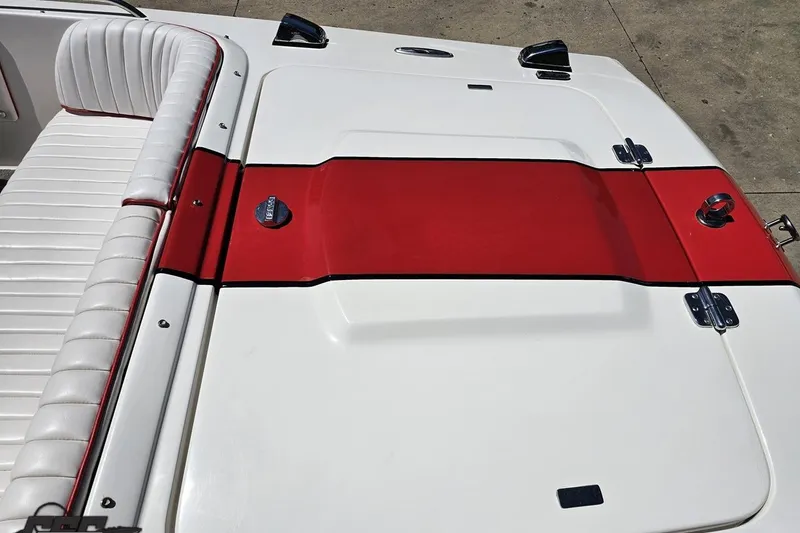Slide: The Image of 1997 Donzi 18 Classic boat with white and red upholstery, showcasing sleek design. - 41