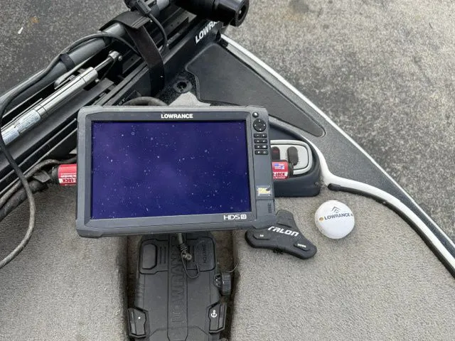 Slide: The Image of Nitro Z-7 2013 - 8