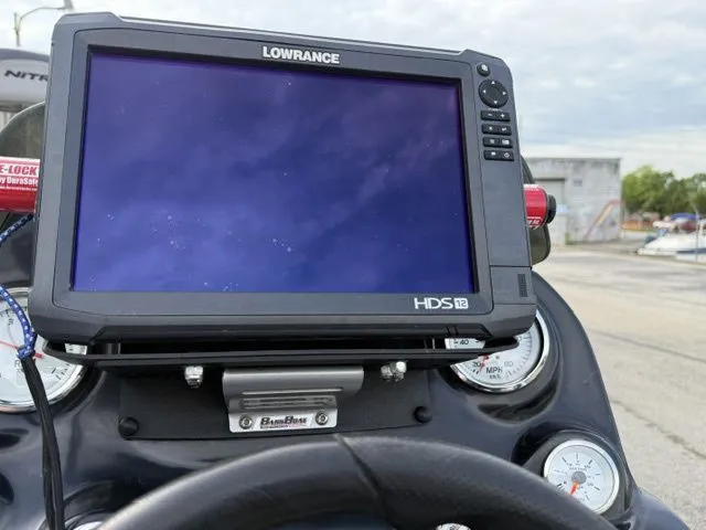 Slide: The Image of Nitro Z-7 2013 - 9