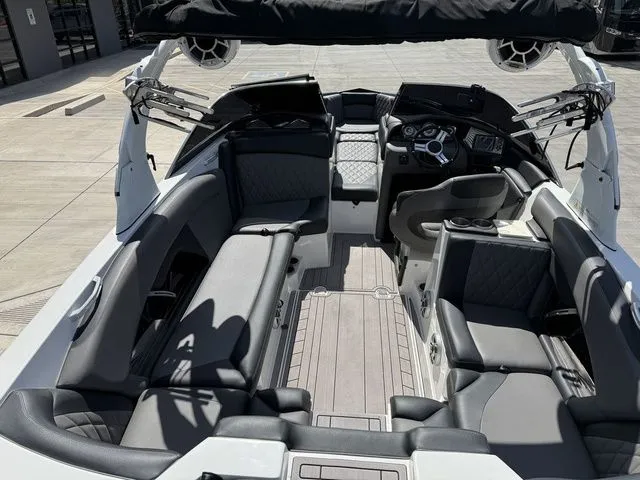 Slide: The Image of Tigé Z3 2013 - 11