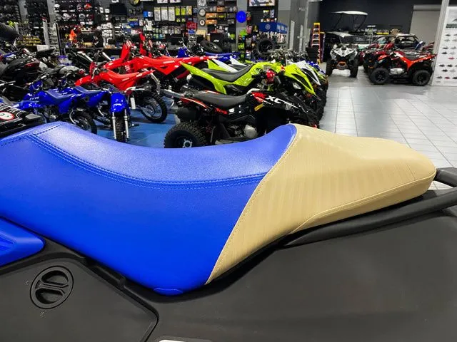 Slide: The Image of Sea-Doo Spark Trixx for 1 2025 - 11