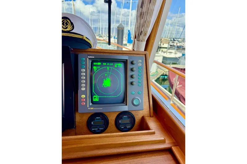 Slide: The Image of Radar display on 1996 Grand Banks 46 Heritage CL yacht, docked at marina. - 85