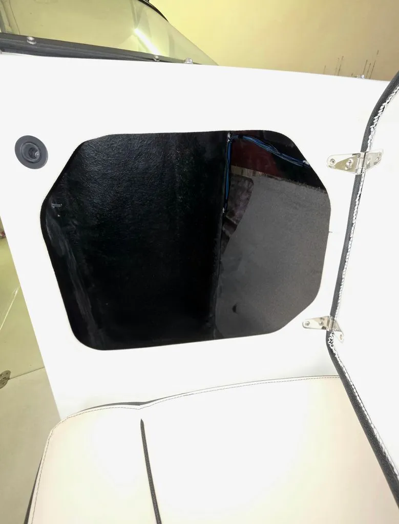 Slide: The Image of Stingray 208 LR 2021 - 28