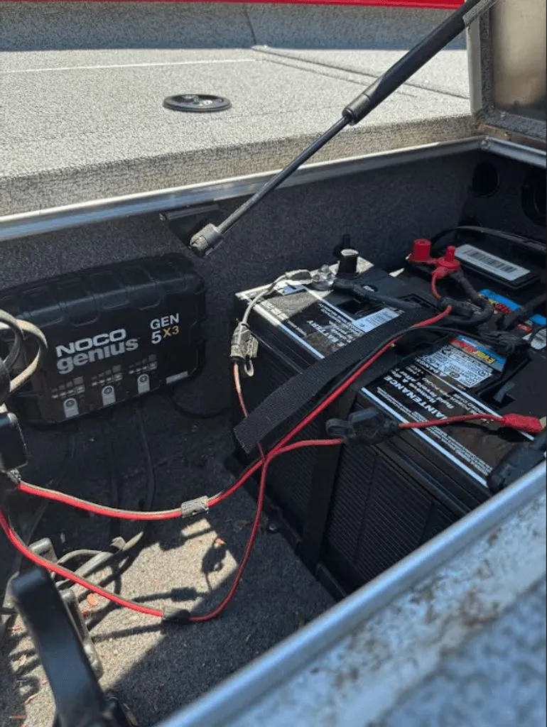 Slide: The Image of 2017 Tracker Pro Team 175 TXW boat battery and charger. - 24