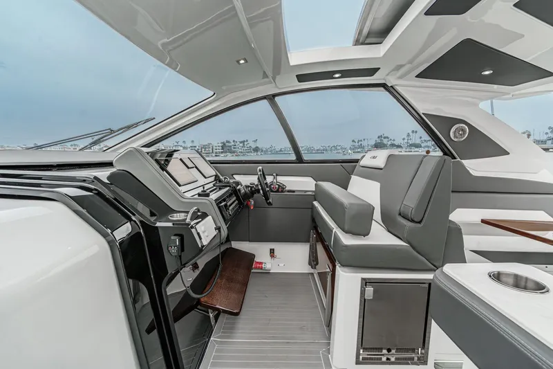 Slide: The Image of Interior of the 2022 Cruisers 42 GLS yacht. - 37