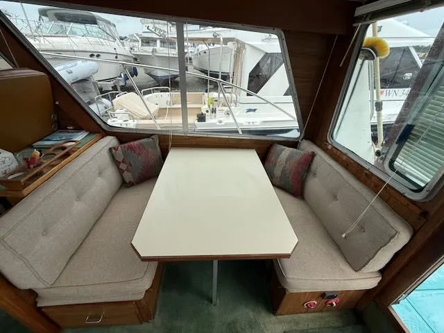 Slide: The Image of Tollycraft 34 Sedan 1978 - 18