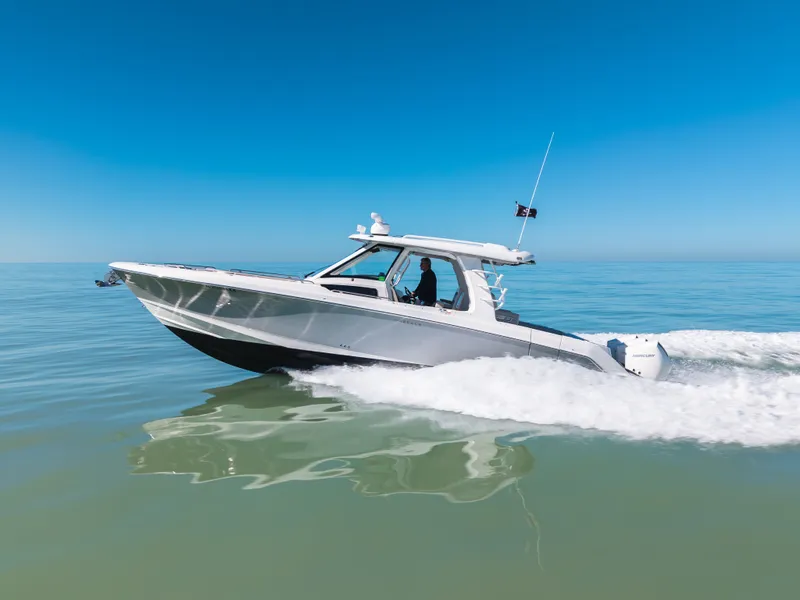 Slide: The Image of Boston Whaler 350 Realm 2021 - 30