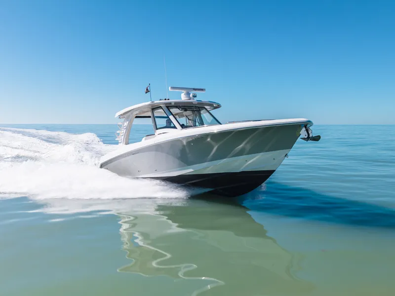 Slide: The Image of Boston Whaler 350 Realm 2021 - 35