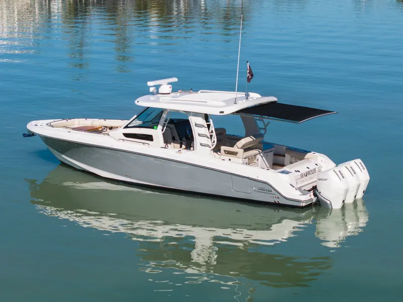 Slide: The Image of Boston Whaler 350 Realm 2021 - 6