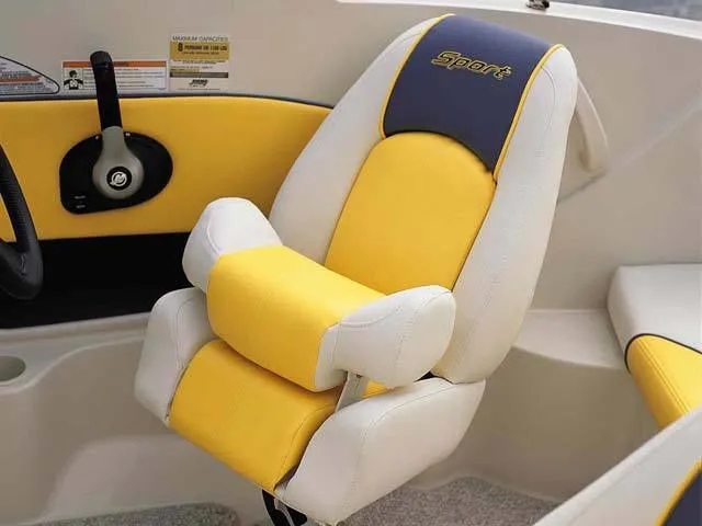 Slide: The Image of Sea Ray 195 Sport 2007 - 10