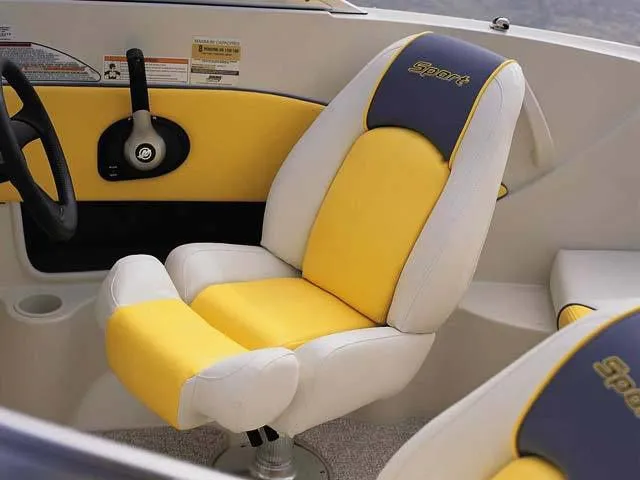 Slide: The Image of Sea Ray 195 Sport 2007 - 9